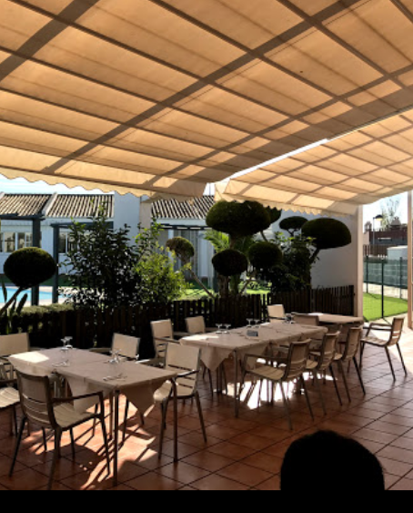 LICITACIÓN INSTALACIÓN DE TOLDOS TERRAZA CLUB SOCIAL REVA